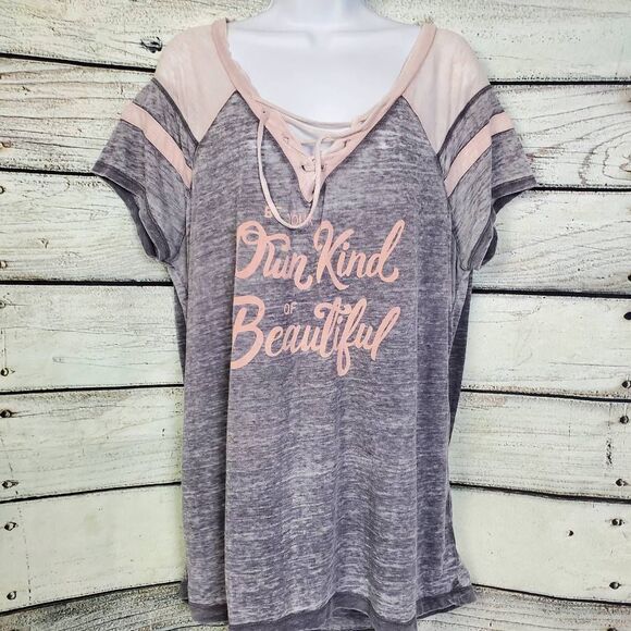 Torrid Size 0 Gray Graphic Tee “Own Kind of Beautiful” Lace-Up Neck Varsity - Picture 1 of 7